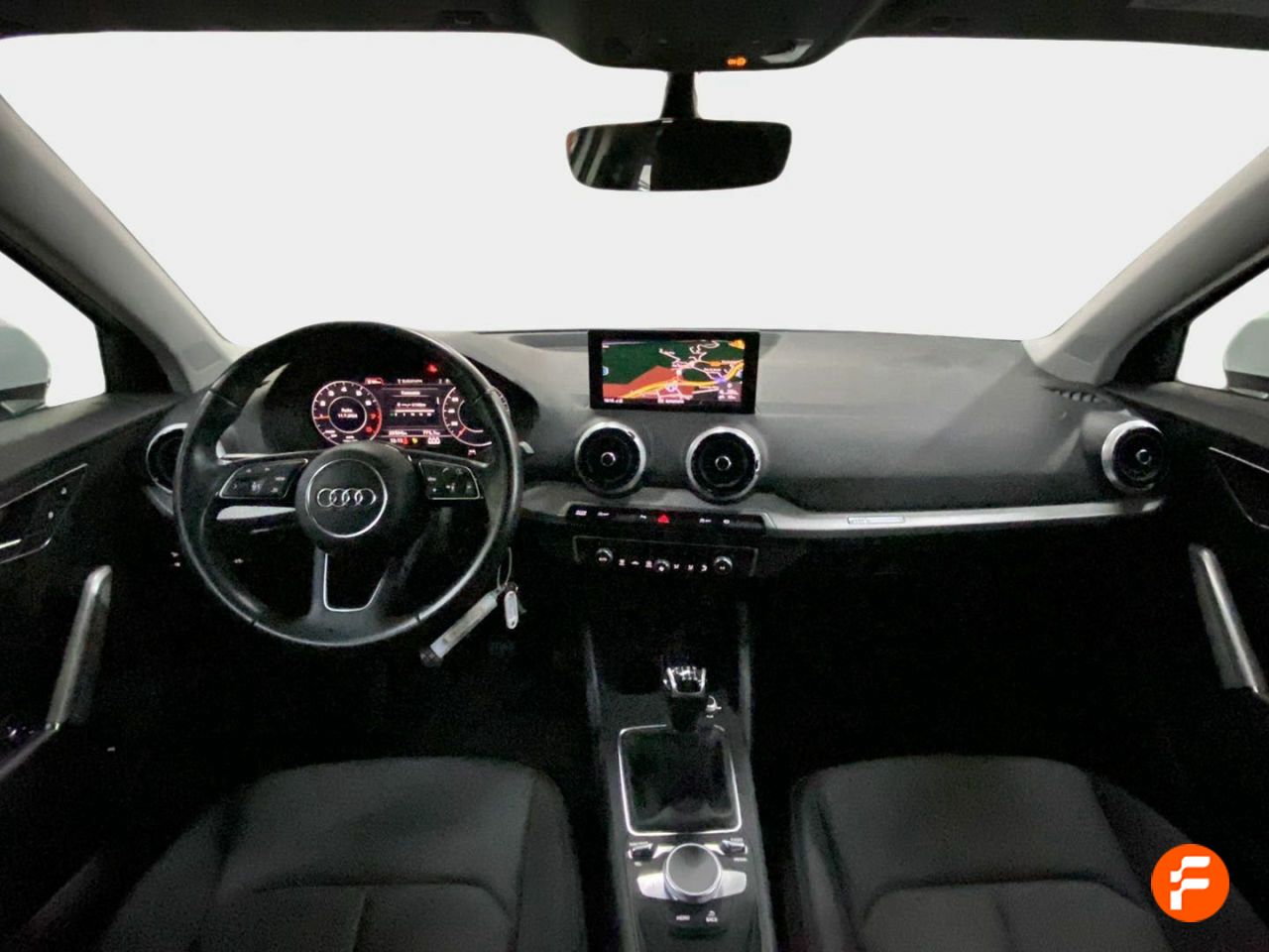 Foto Audi Q2 13