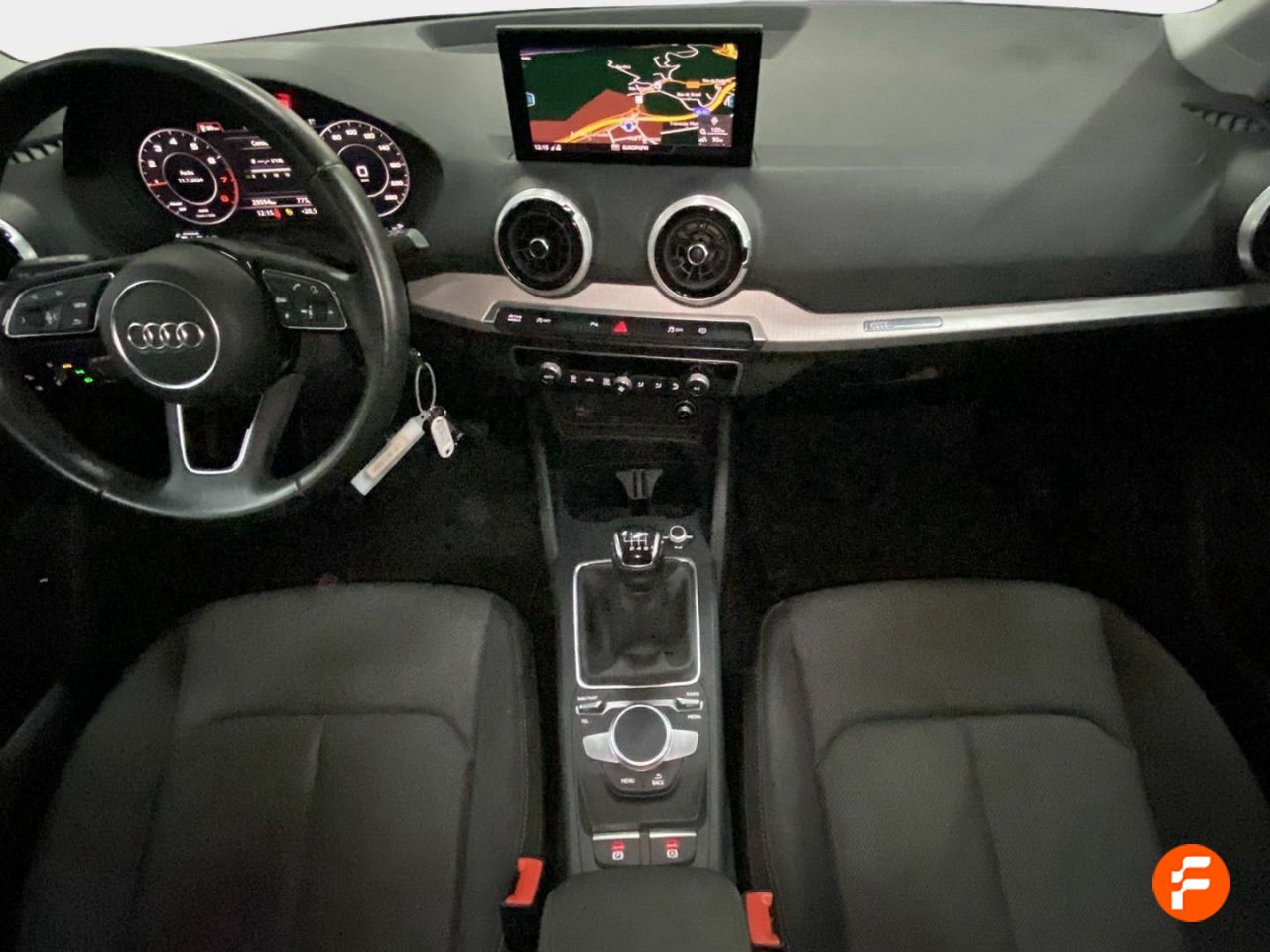 Foto Audi Q2 14