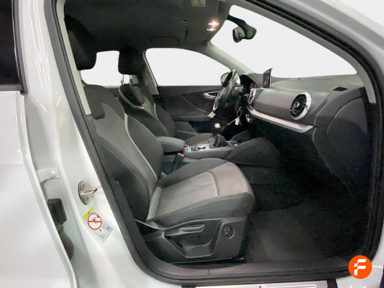 Foto Audi Q2 15