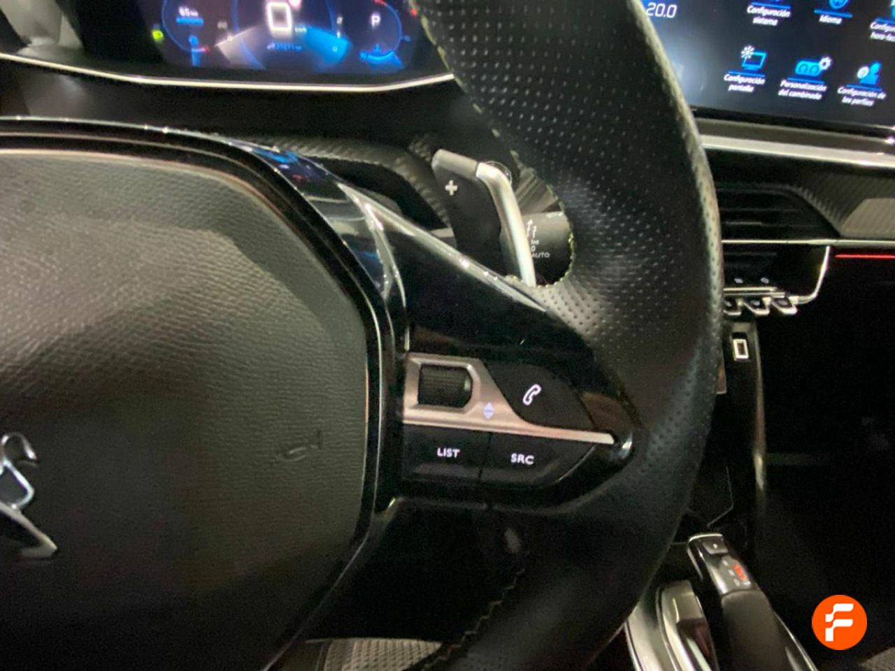Foto Peugeot 2008 16