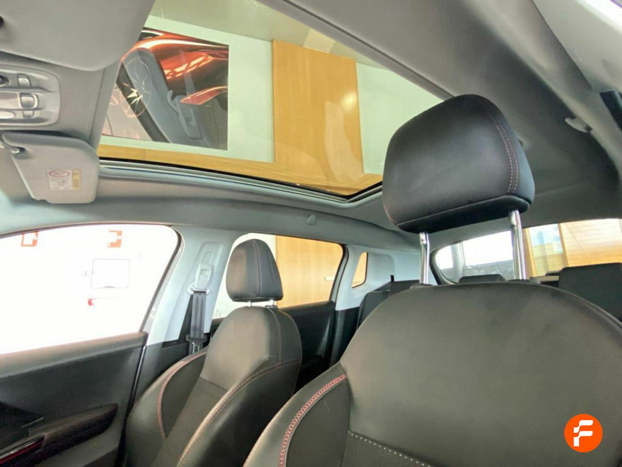 Foto Peugeot 2008 10