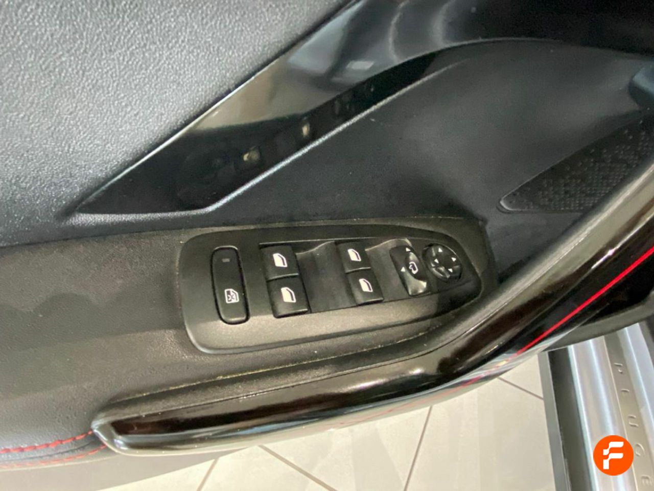 Foto Peugeot 2008 23