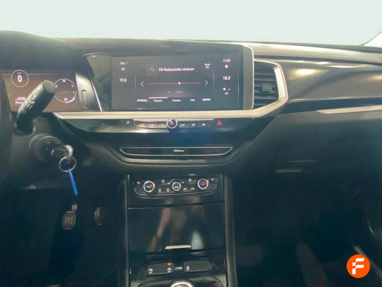Foto Opel Grandland X 12