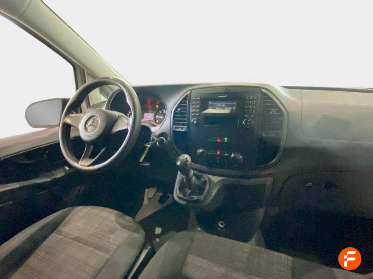 Foto Mercedes-Benz Vito 19