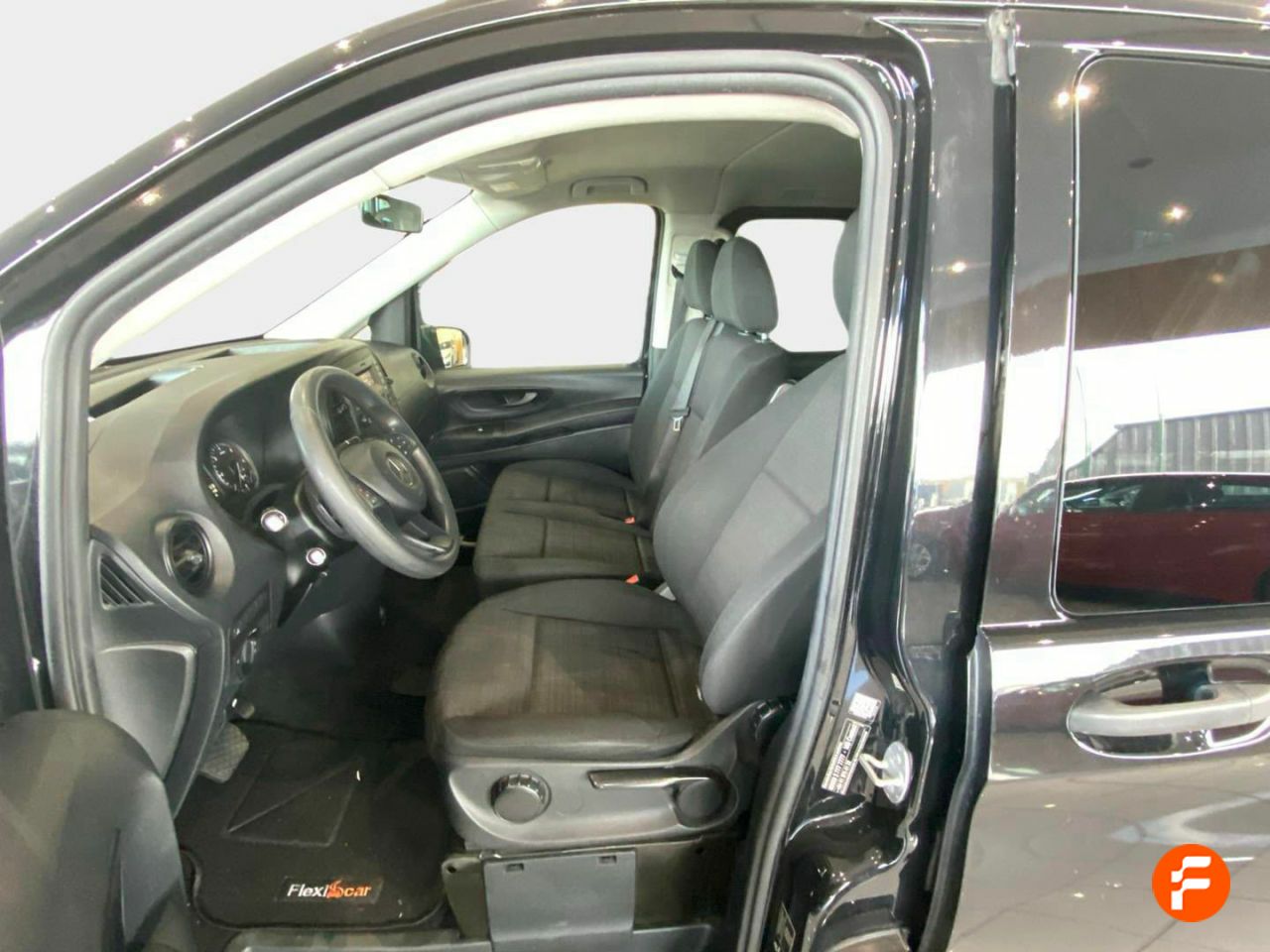 Foto Mercedes-Benz Vito 15