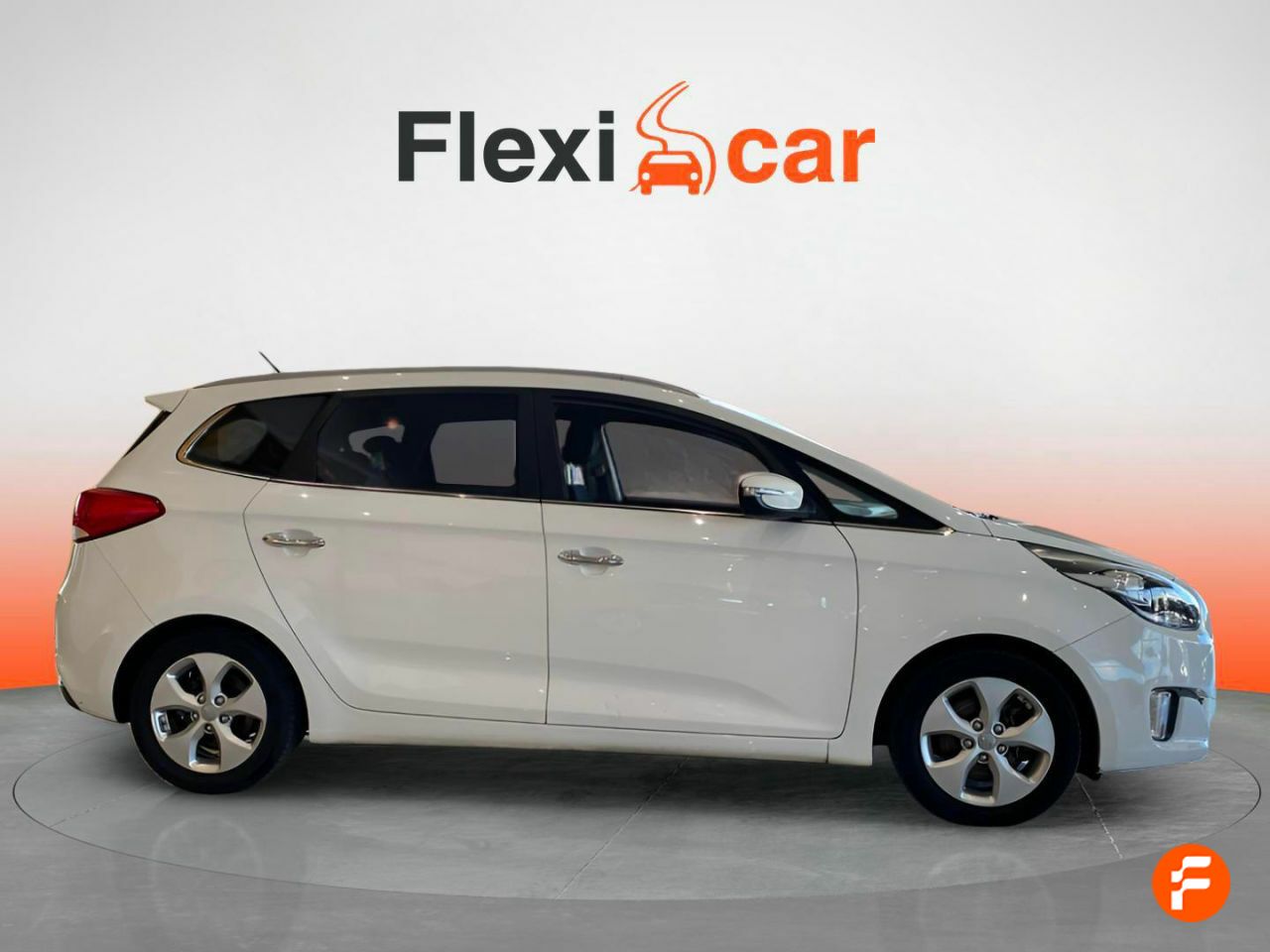 Foto Kia Carens 5