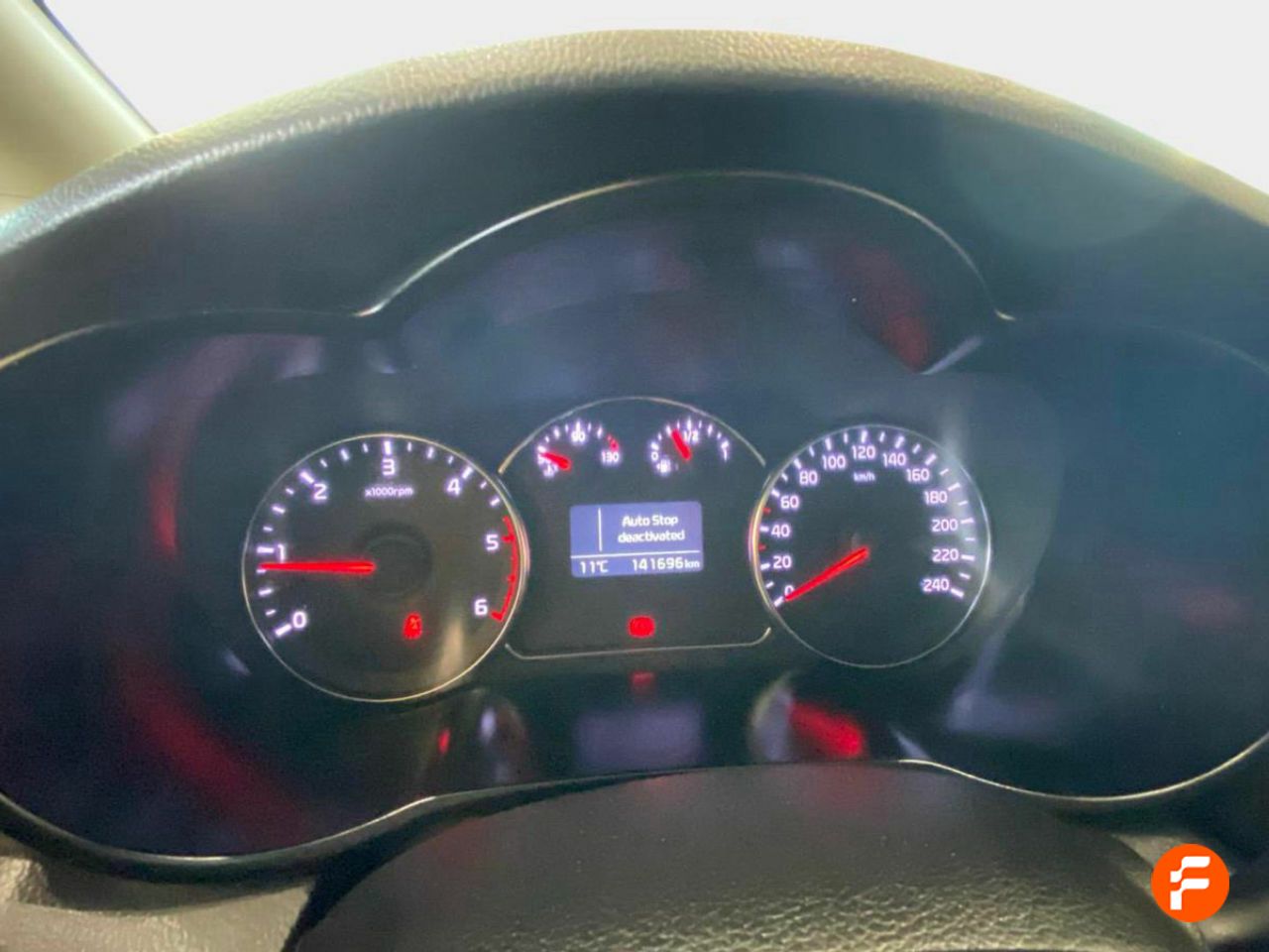 Foto Kia Carens 11