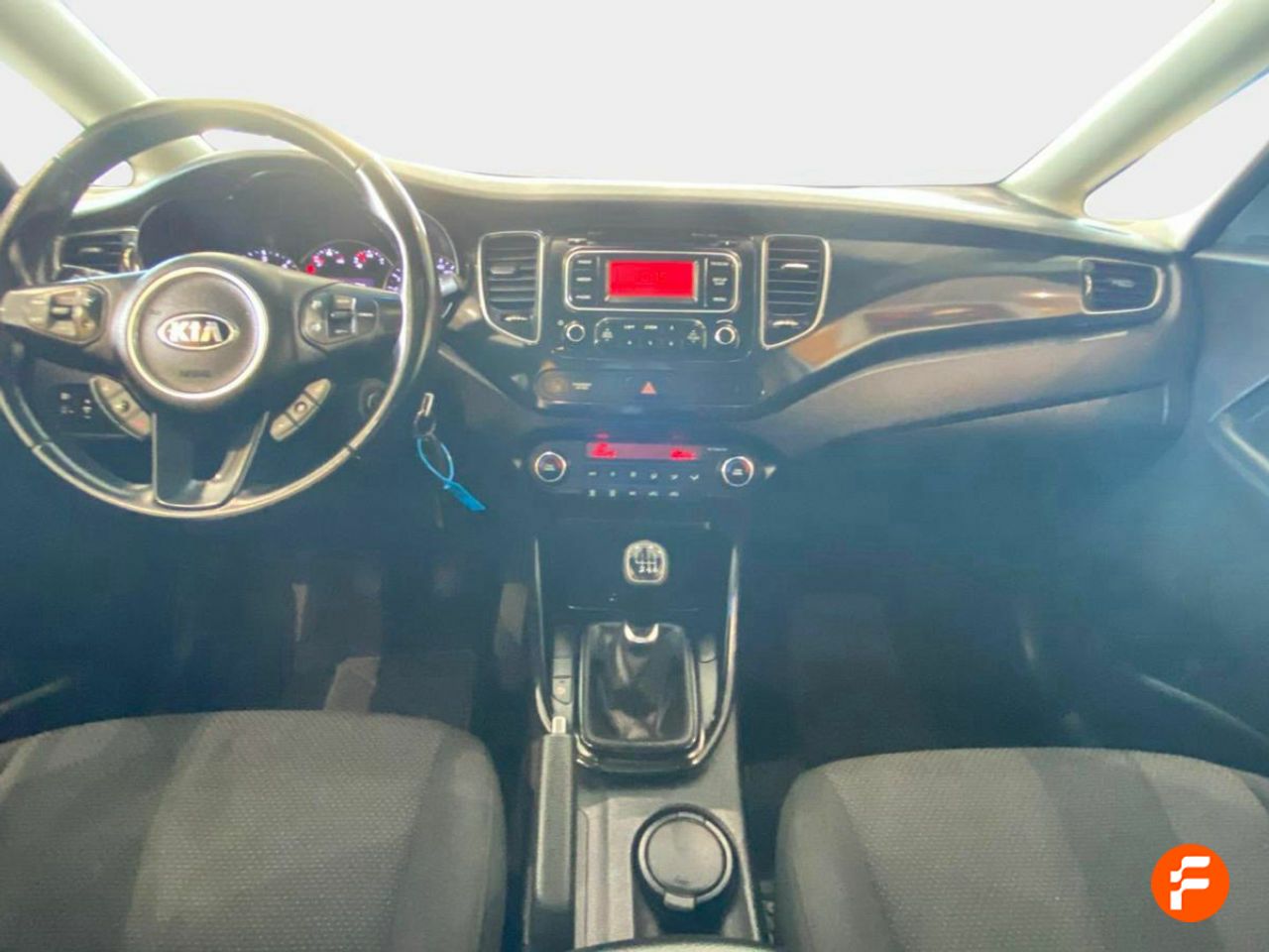 Foto Kia Carens 19