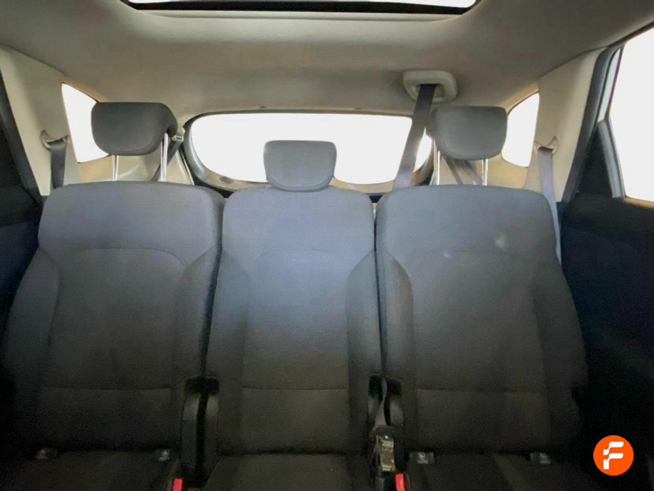 Foto Kia Carens 22