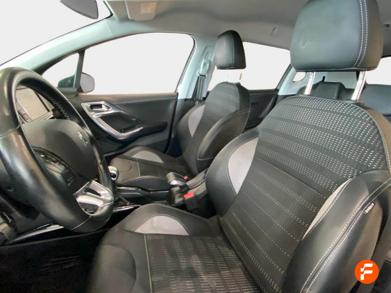 Foto Peugeot 2008 19