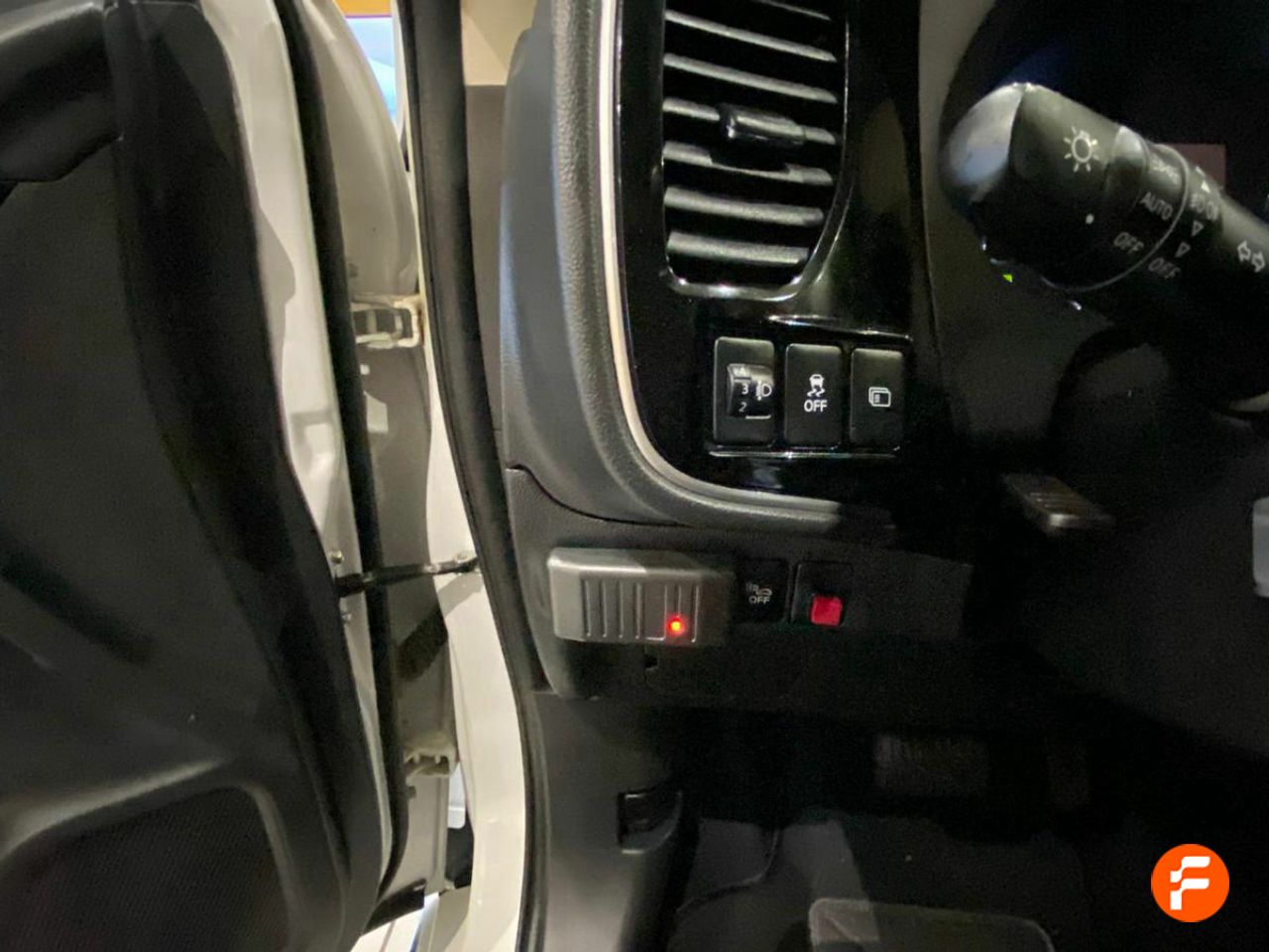 Foto Mitsubishi Outlander 14