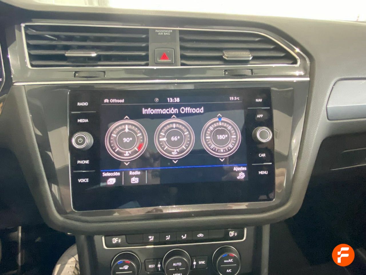 Foto Volkswagen Tiguan 15