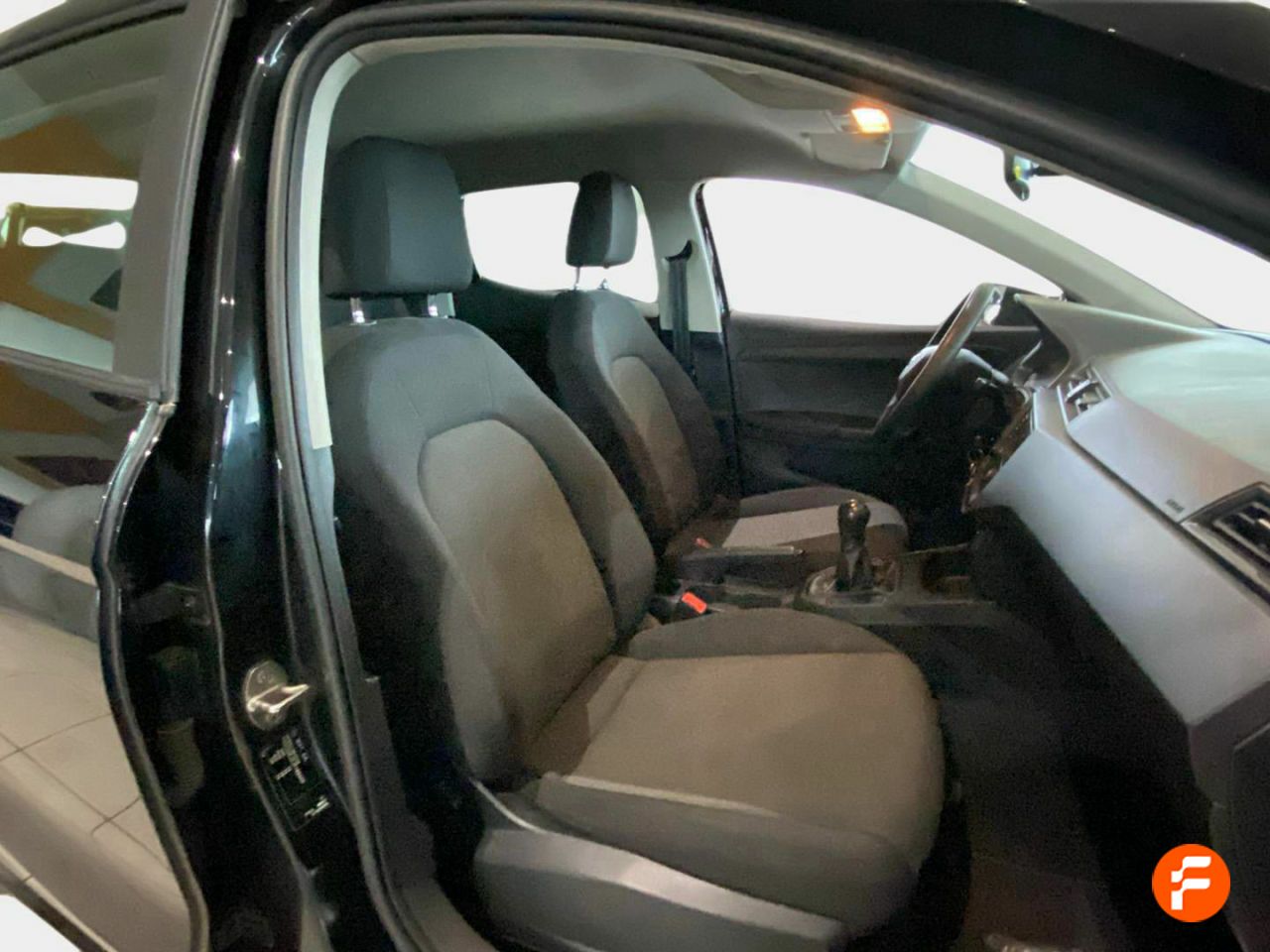 Foto Seat Ibiza 15