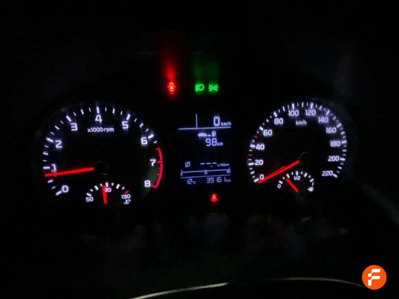 Foto Kia Rio 10