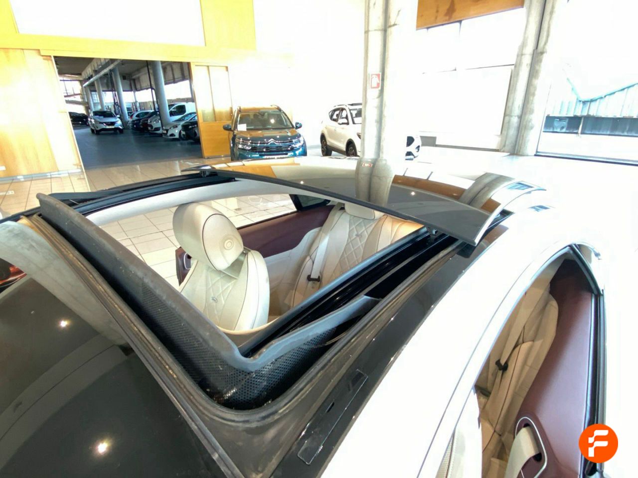 Foto Mercedes-Benz Clase E 10