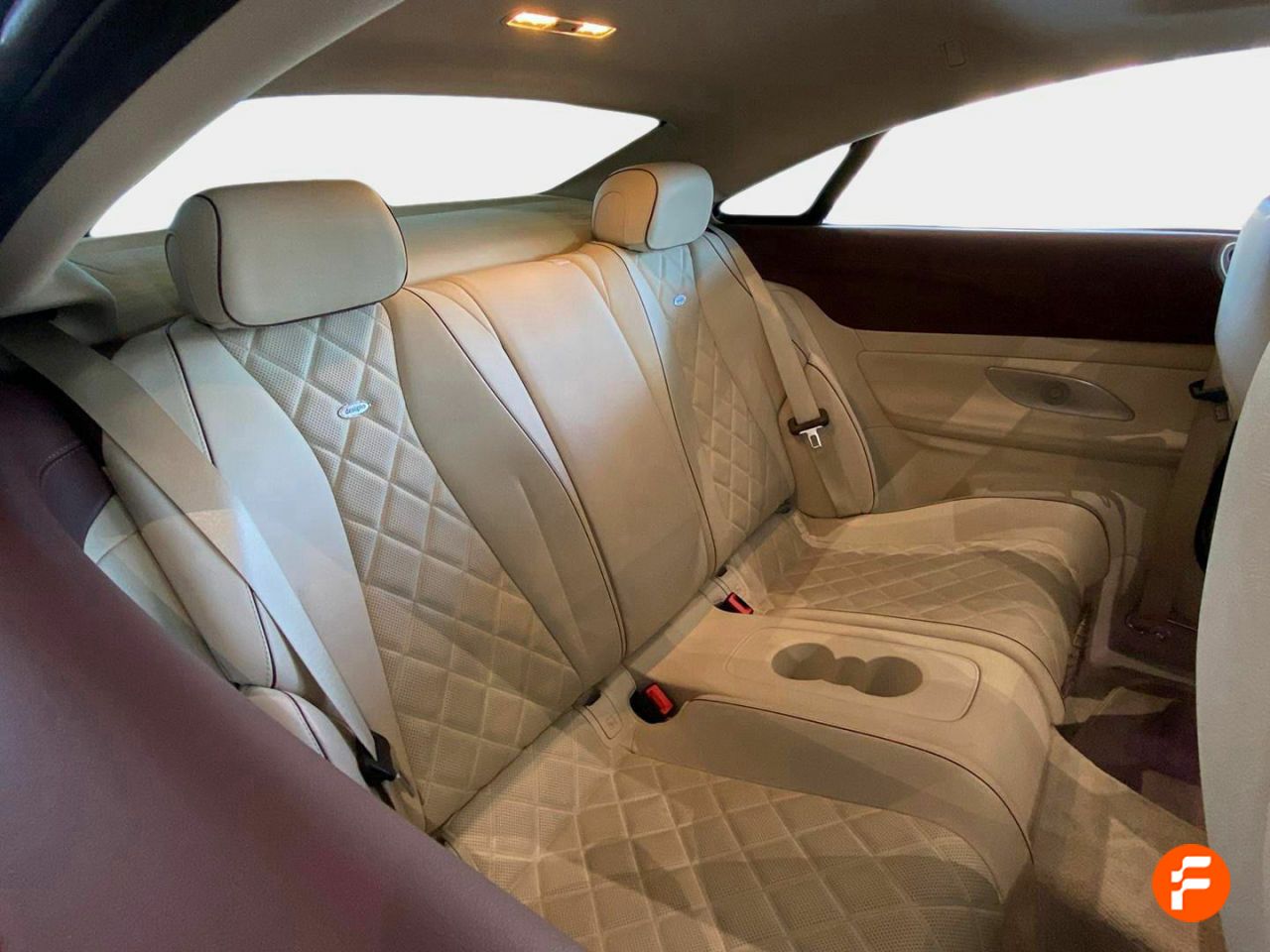 Foto Mercedes-Benz Clase E 21