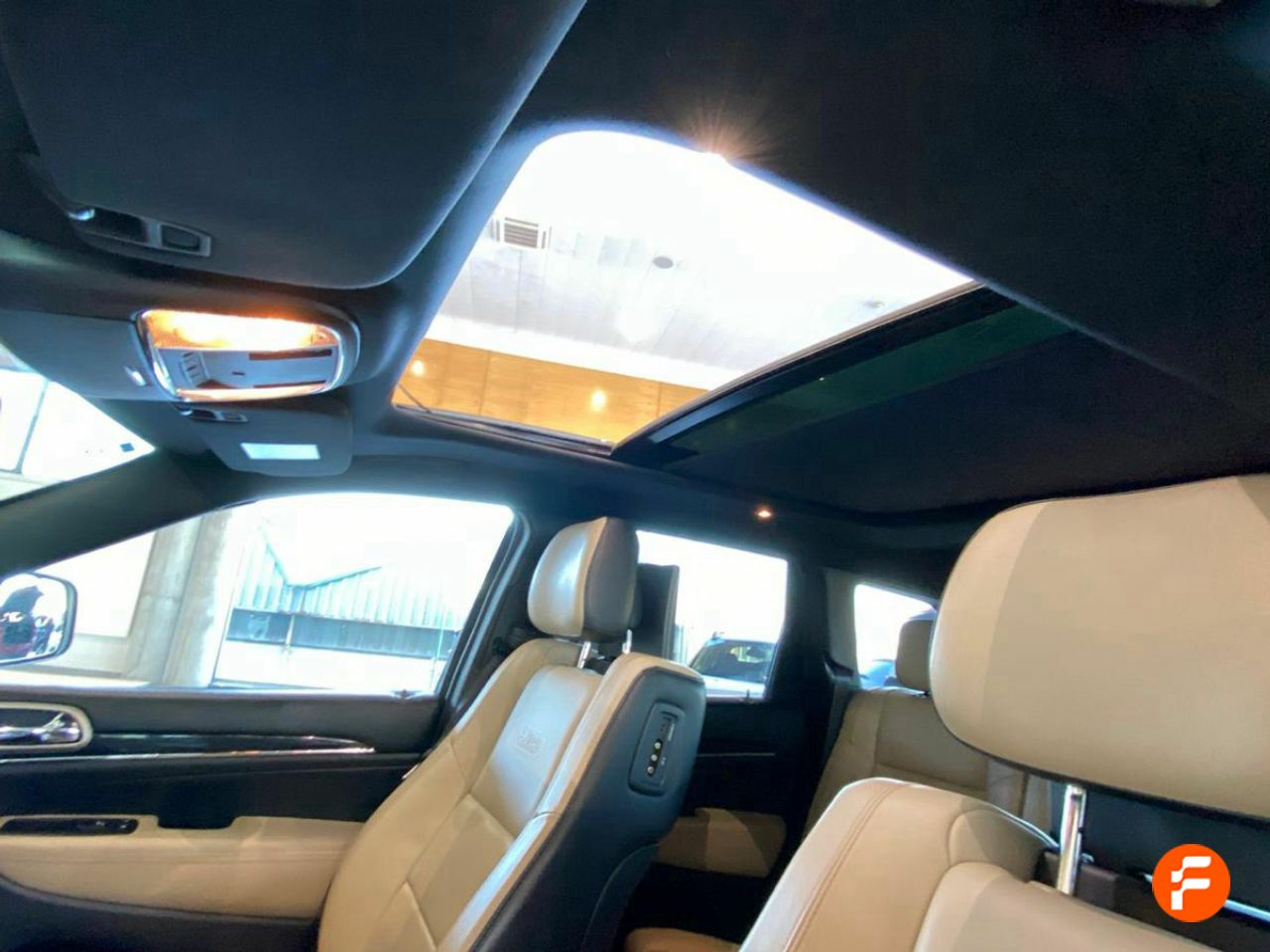 Foto Jeep Grand Cherokee 22