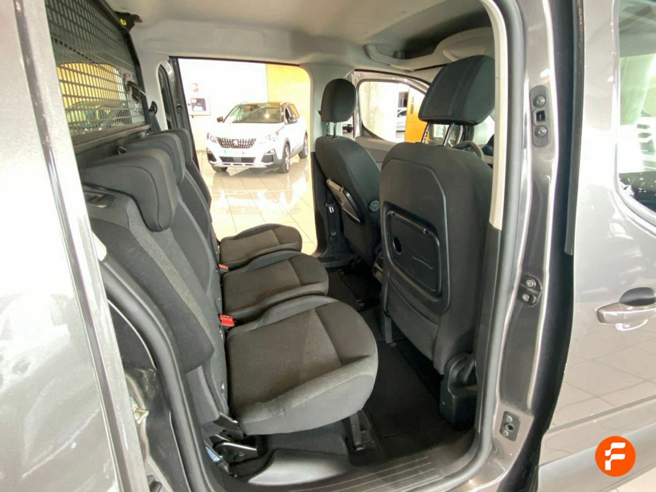 Foto Peugeot Rifter 18