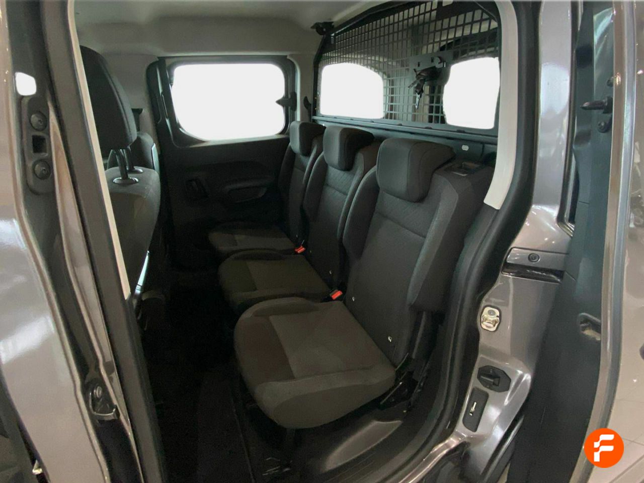 Foto Peugeot Rifter 20
