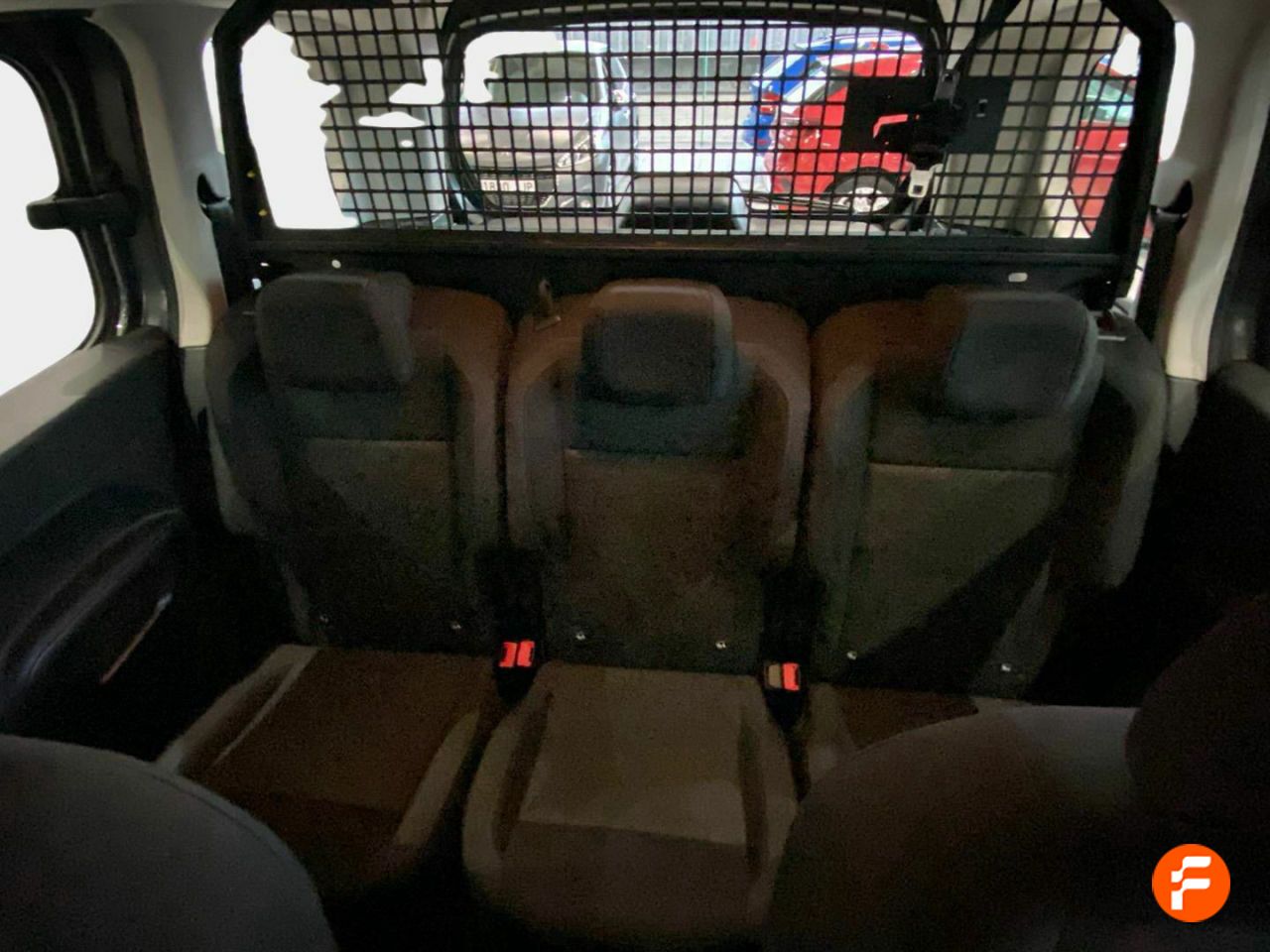 Foto Peugeot Rifter 18