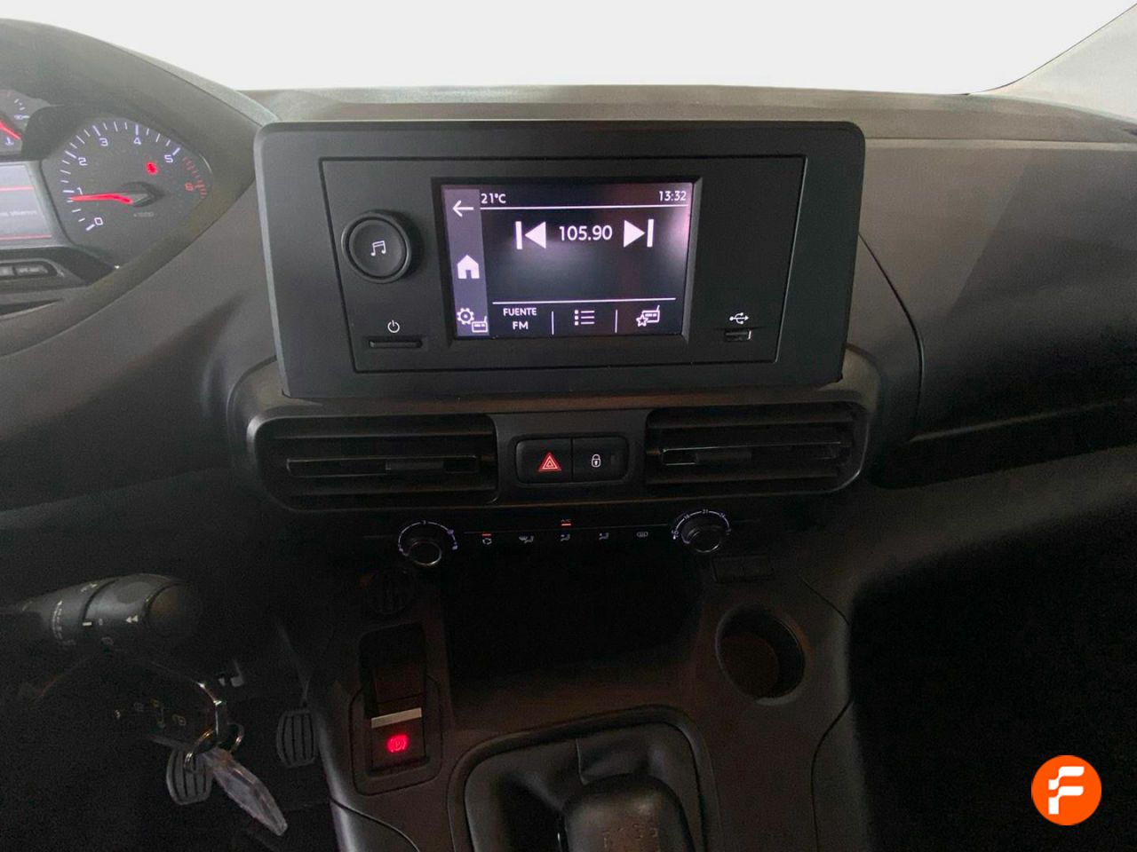 Foto Peugeot Rifter 14