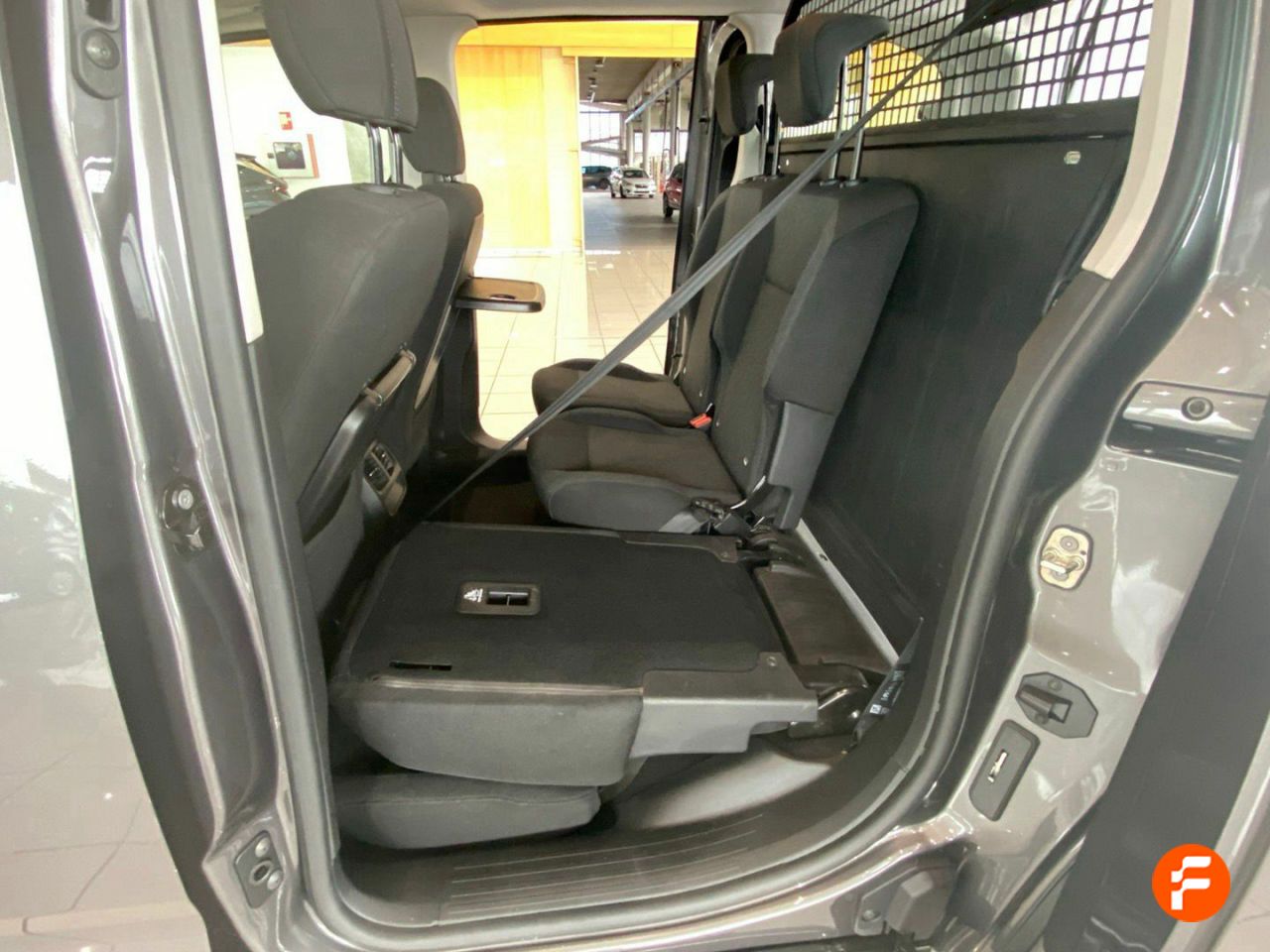 Foto Peugeot Rifter 21