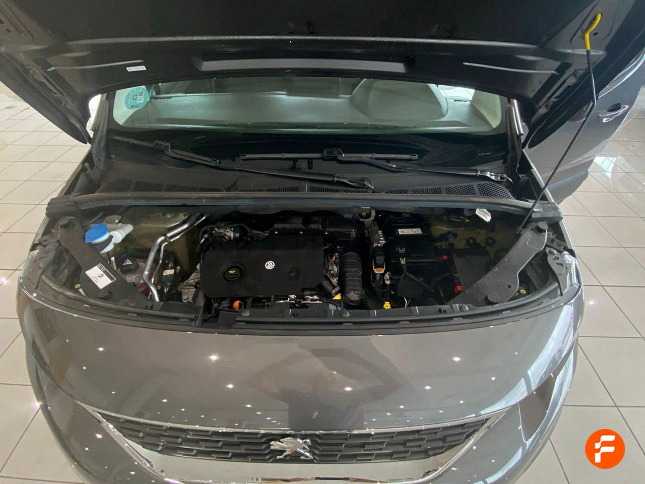 Foto Peugeot Rifter 25