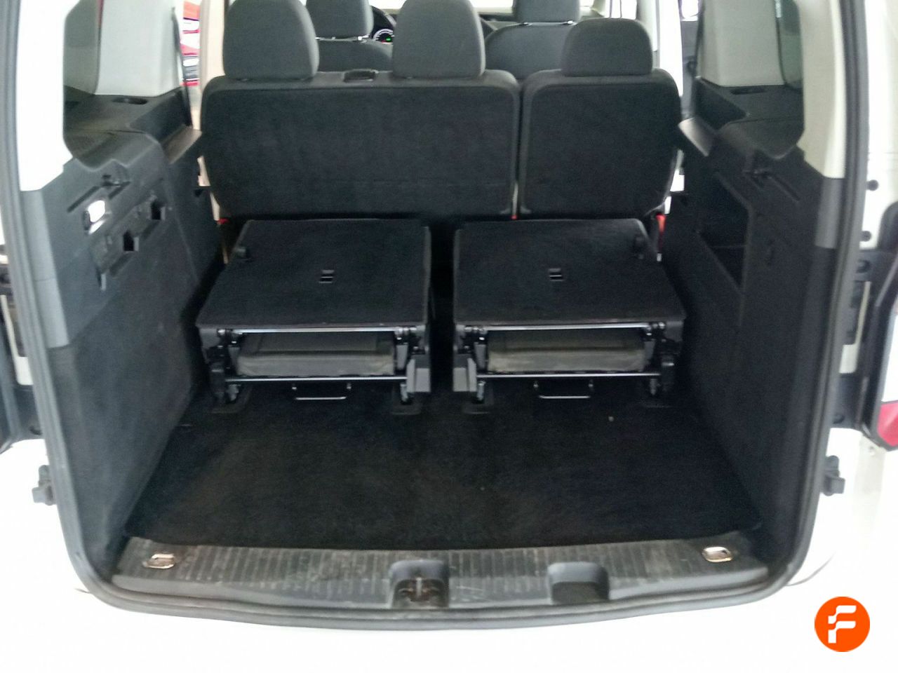 Foto Volkswagen Caddy 33