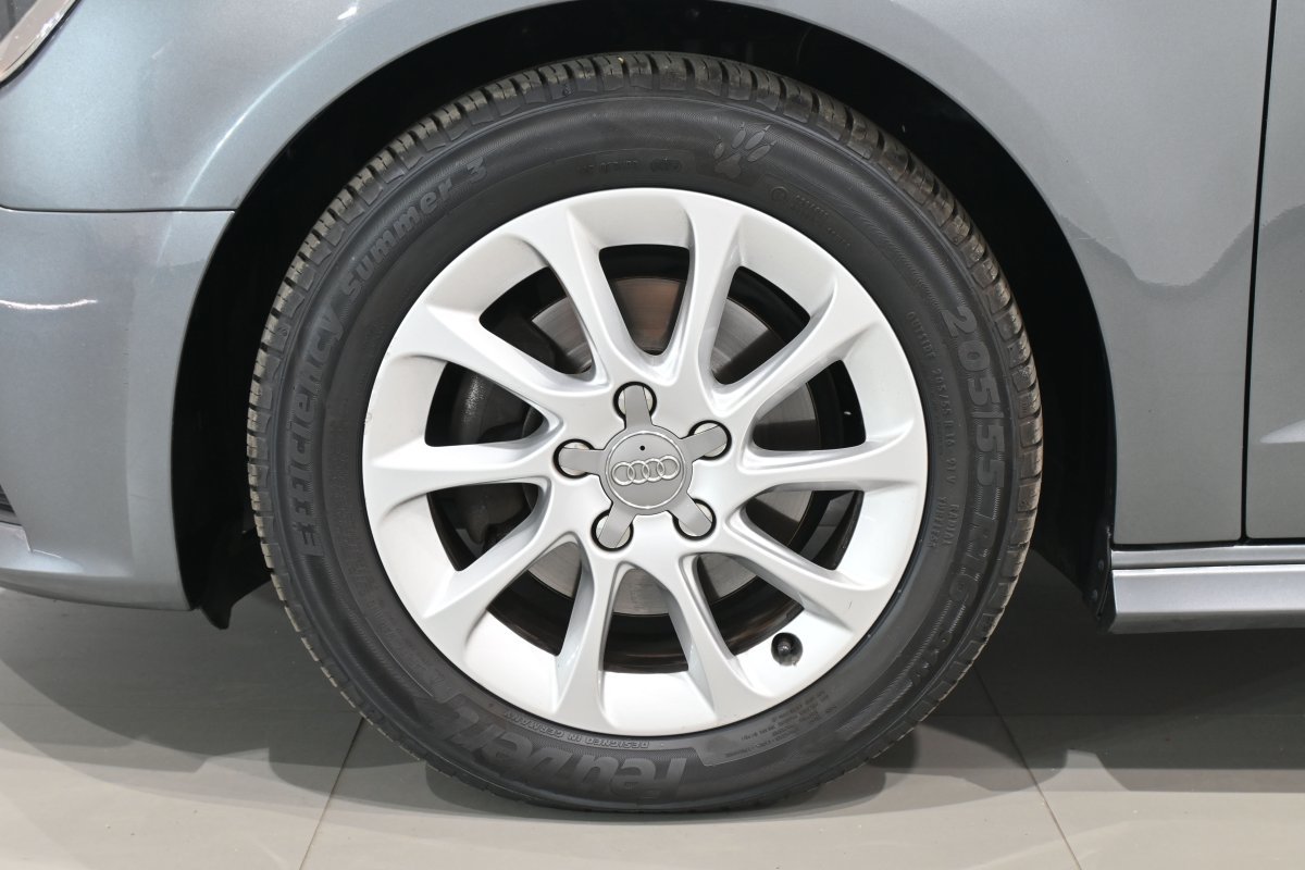 Foto Audi A3 Sportback 30