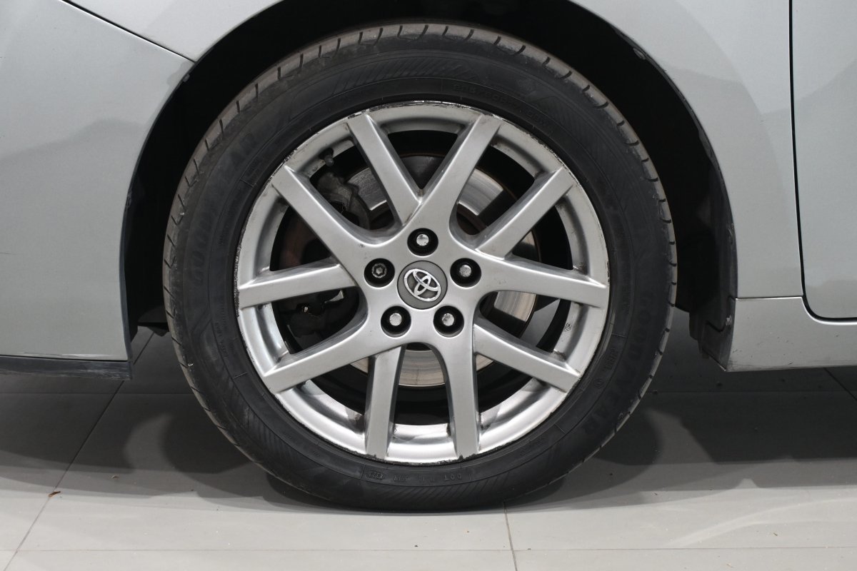 Foto Toyota Corolla Verso 34