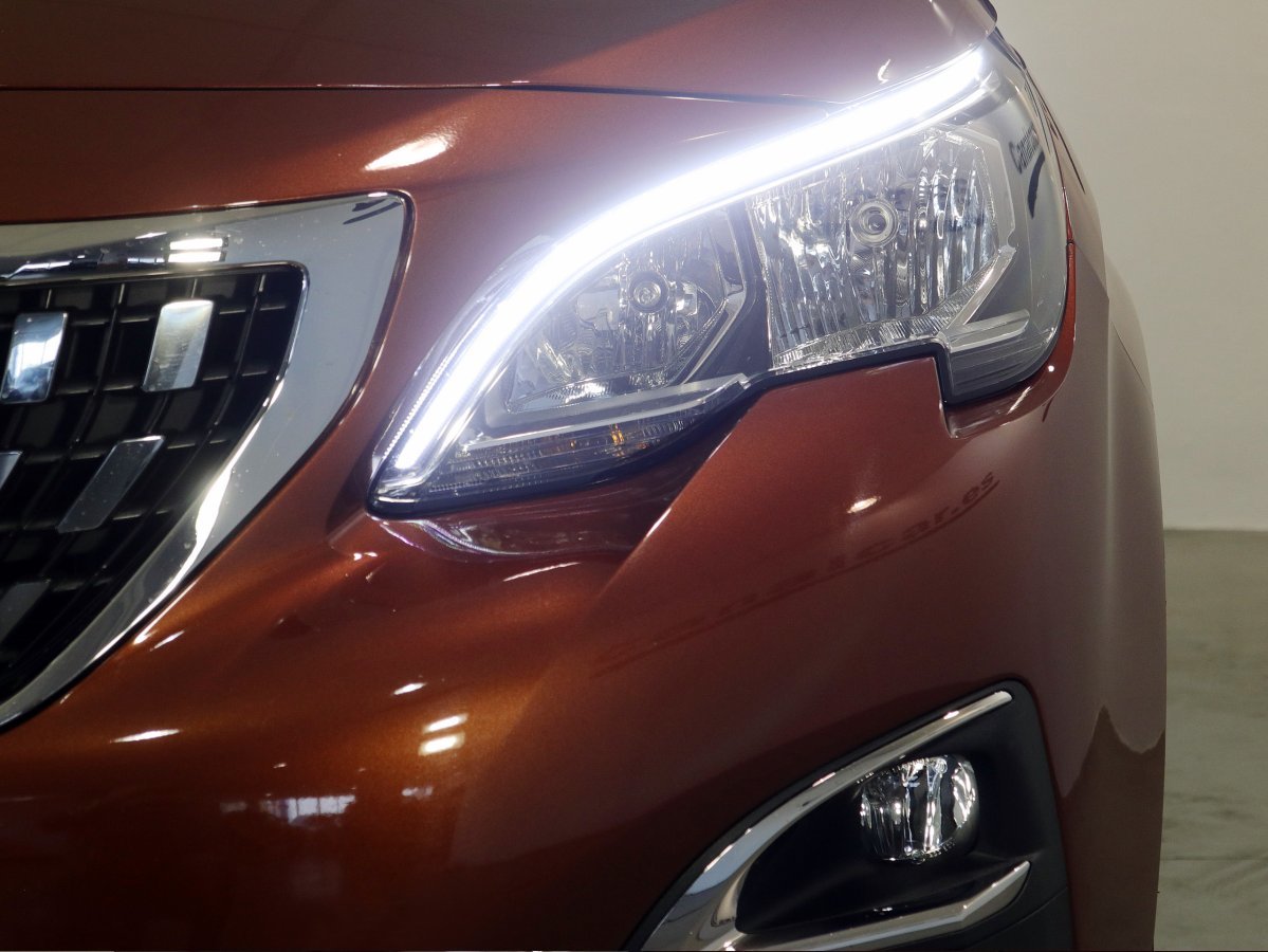 Foto Peugeot 3008 12