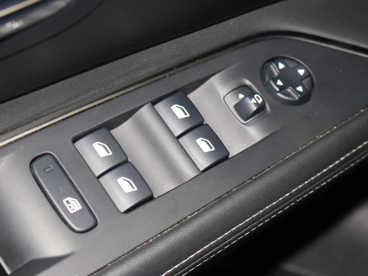 Foto Peugeot 3008 24
