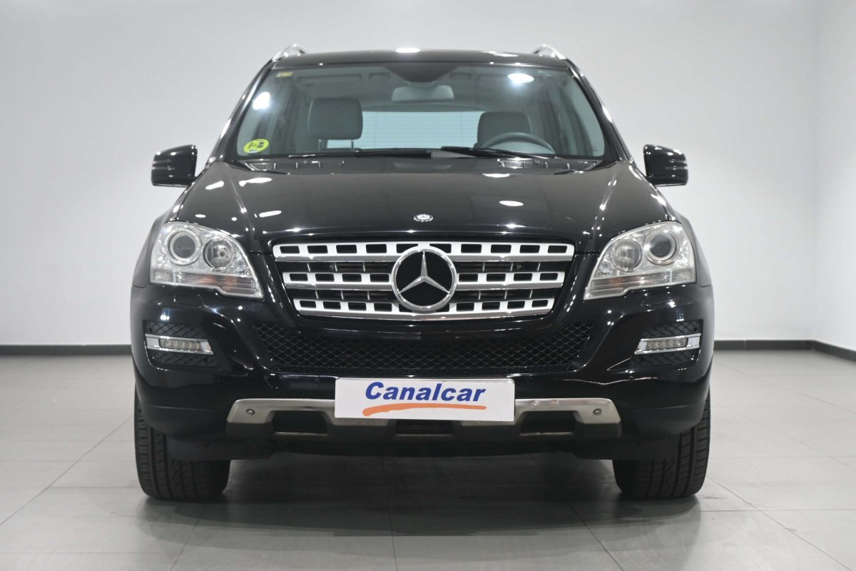 Foto Mercedes-Benz Clase M 2
