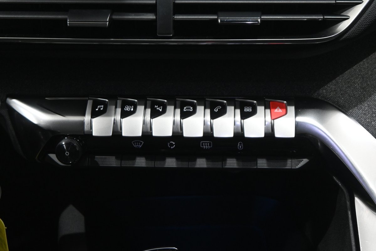 Foto Peugeot 5008 17