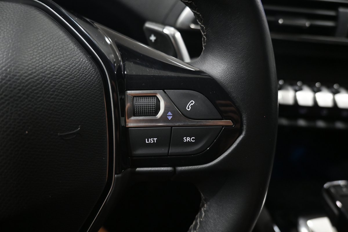 Foto Peugeot 5008 25