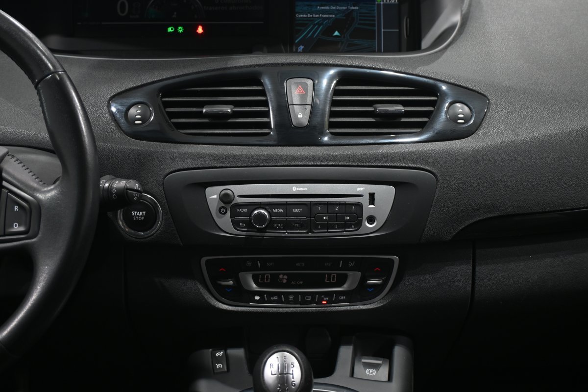 Foto Renault Grand Scénic 13