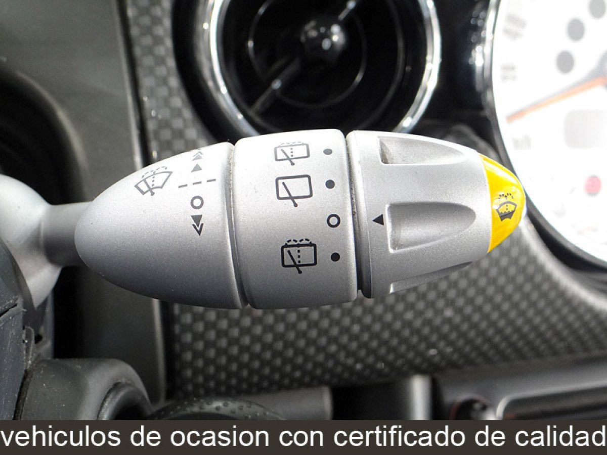 Foto Mini 3 Puertas 29