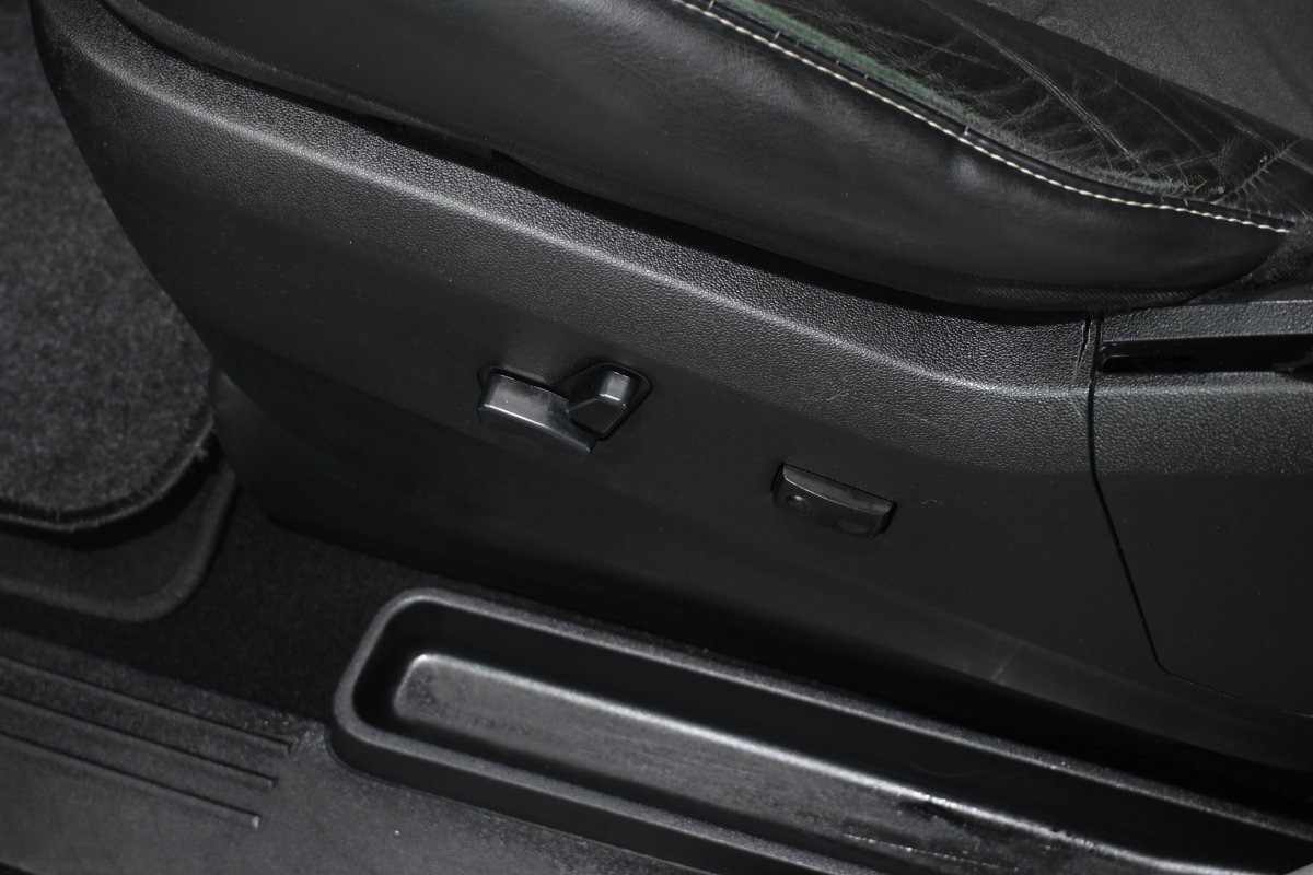 Foto Lancia Voyager 28