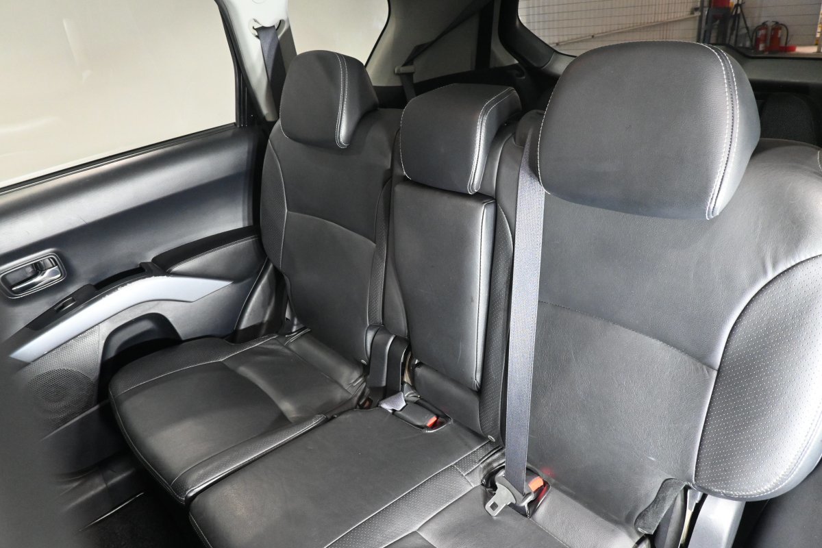 Foto Peugeot 4007 11