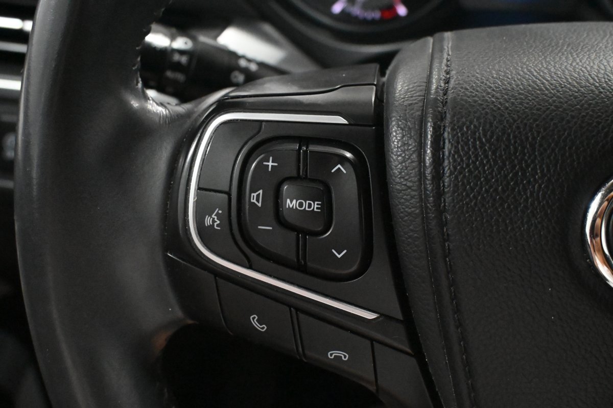 Foto Toyota Avensis 22