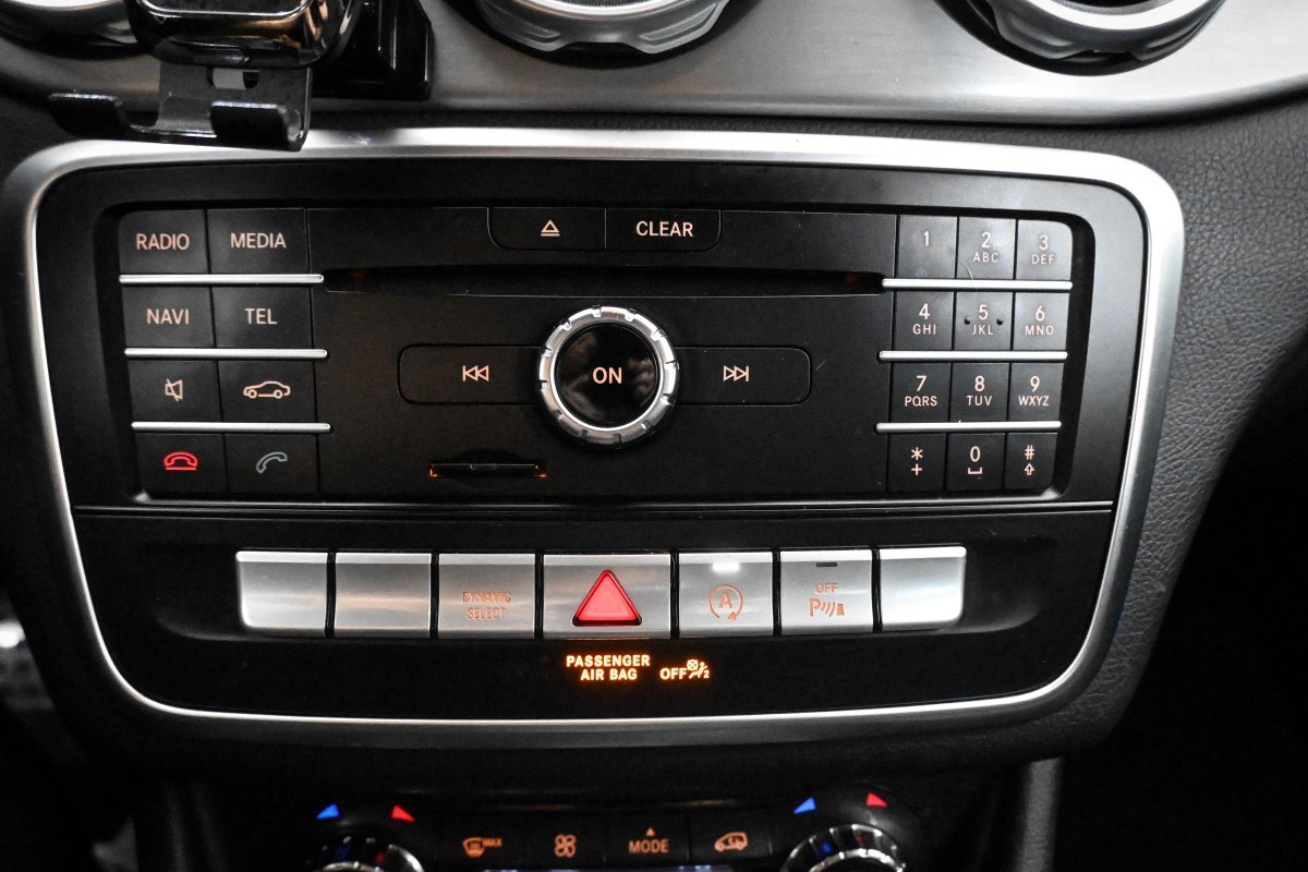 Foto Mercedes-Benz Clase GLA 21