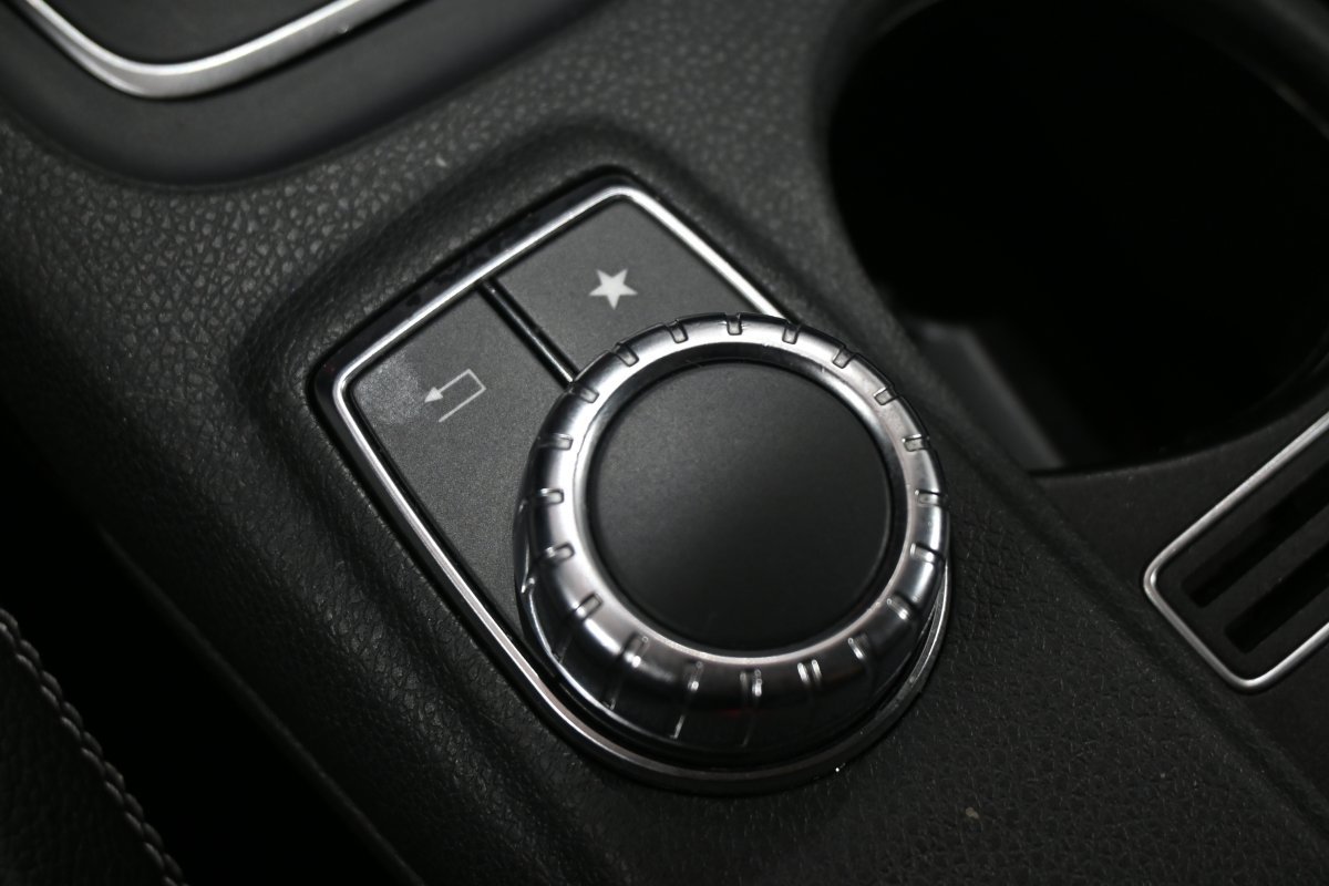 Foto Mercedes-Benz Clase GLA 23