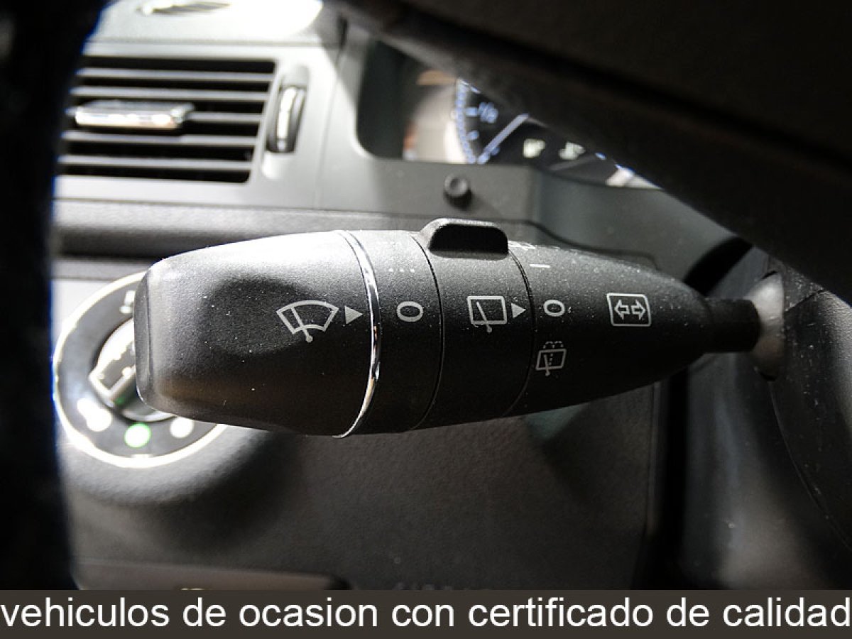 Foto Mercedes-Benz Clase C 28