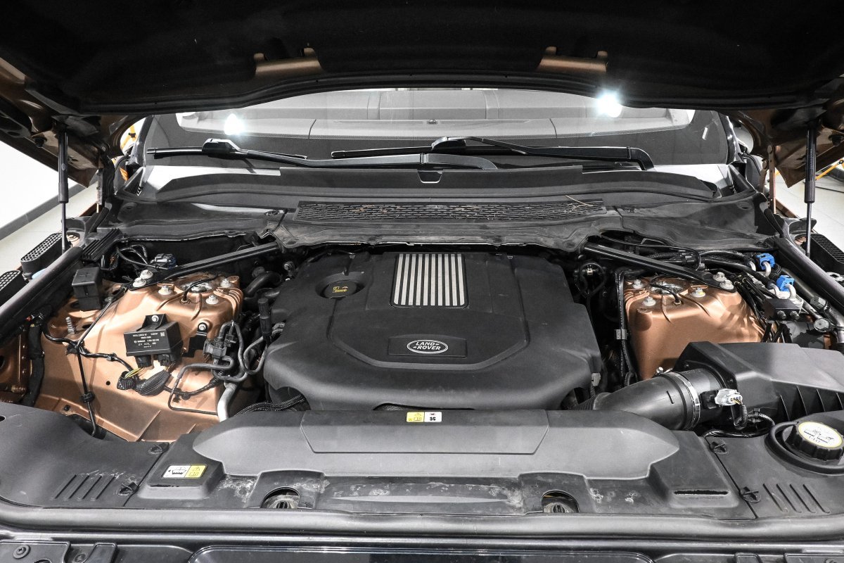 Foto Land-Rover Range Rover Sport 7