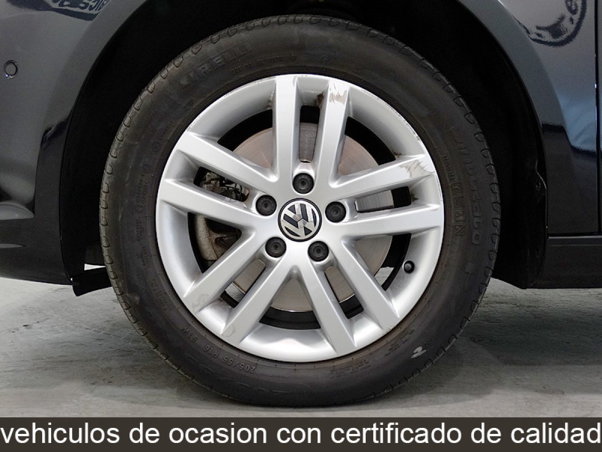 Foto Volkswagen Touran 31