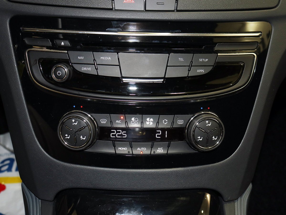 Foto Peugeot 508 SW 21