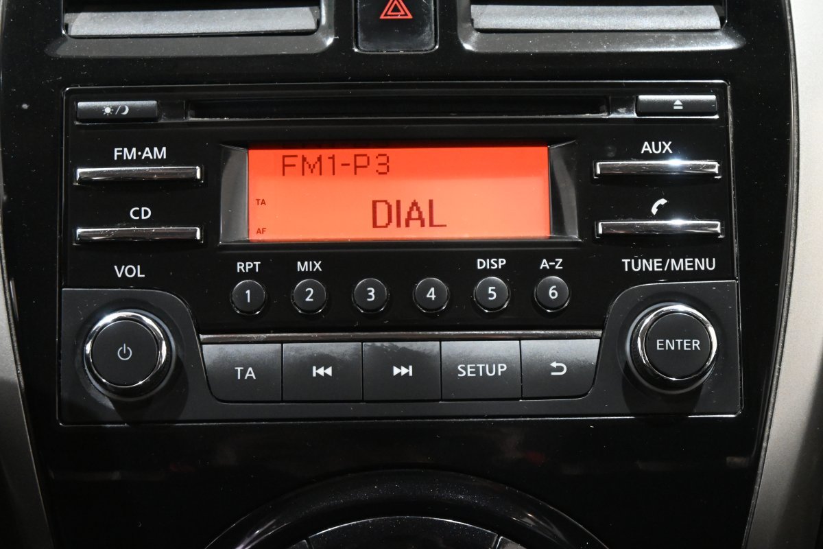 Foto Nissan Micra 13