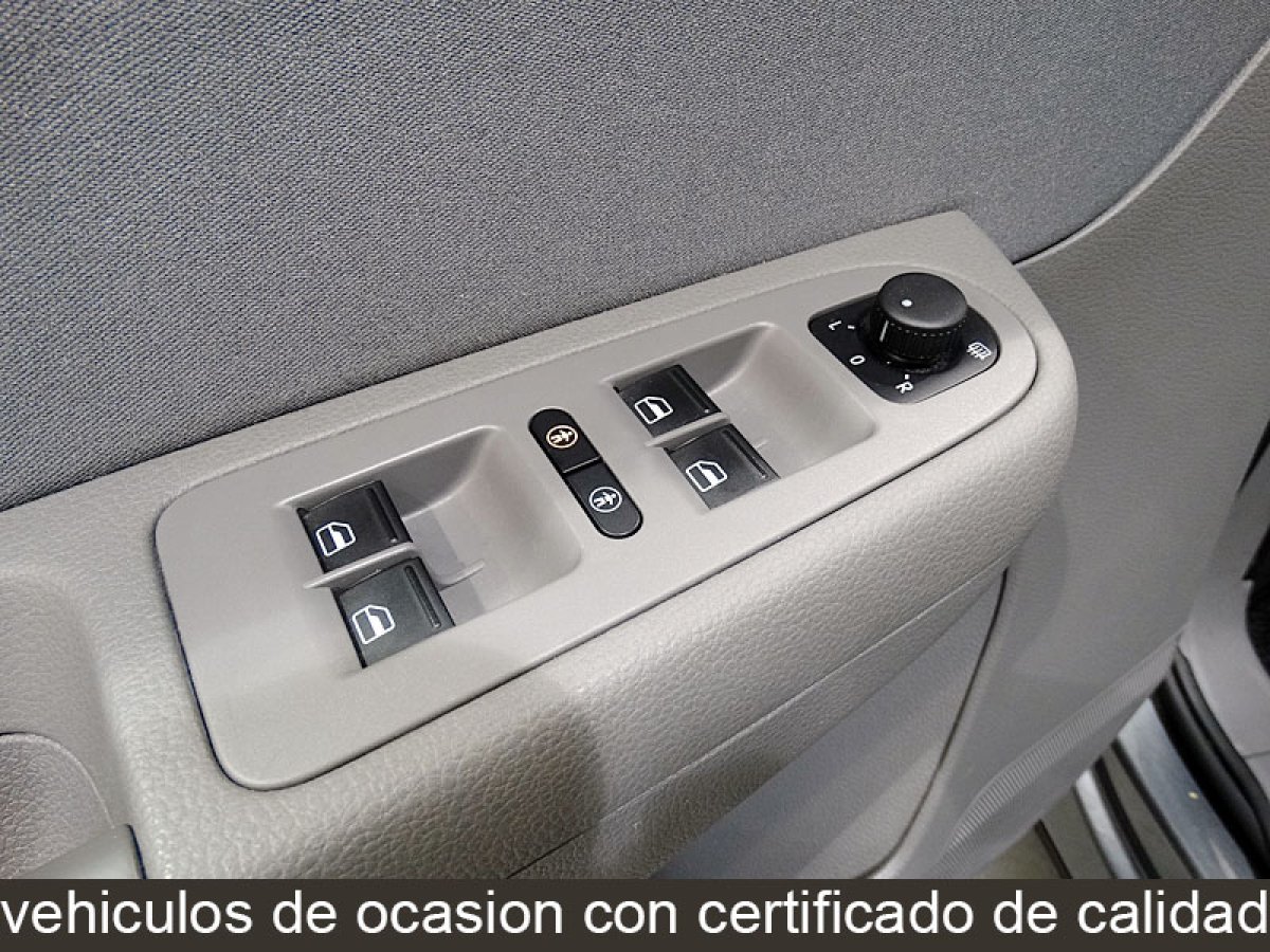 Foto Seat Alhambra 24