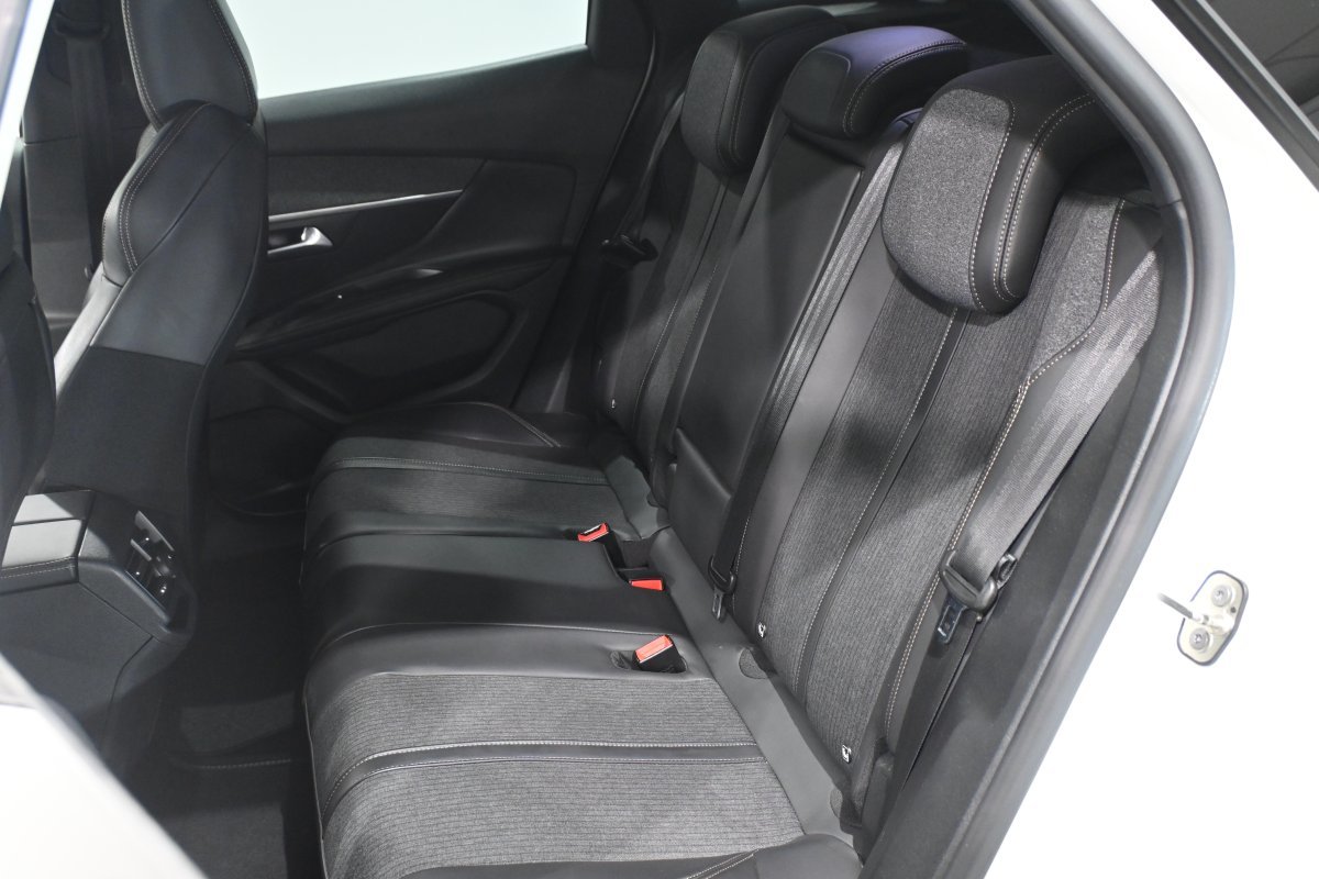 Foto Peugeot 3008 11