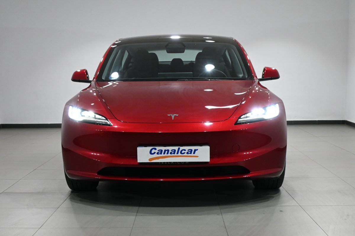 Foto Tesla Model 3 2